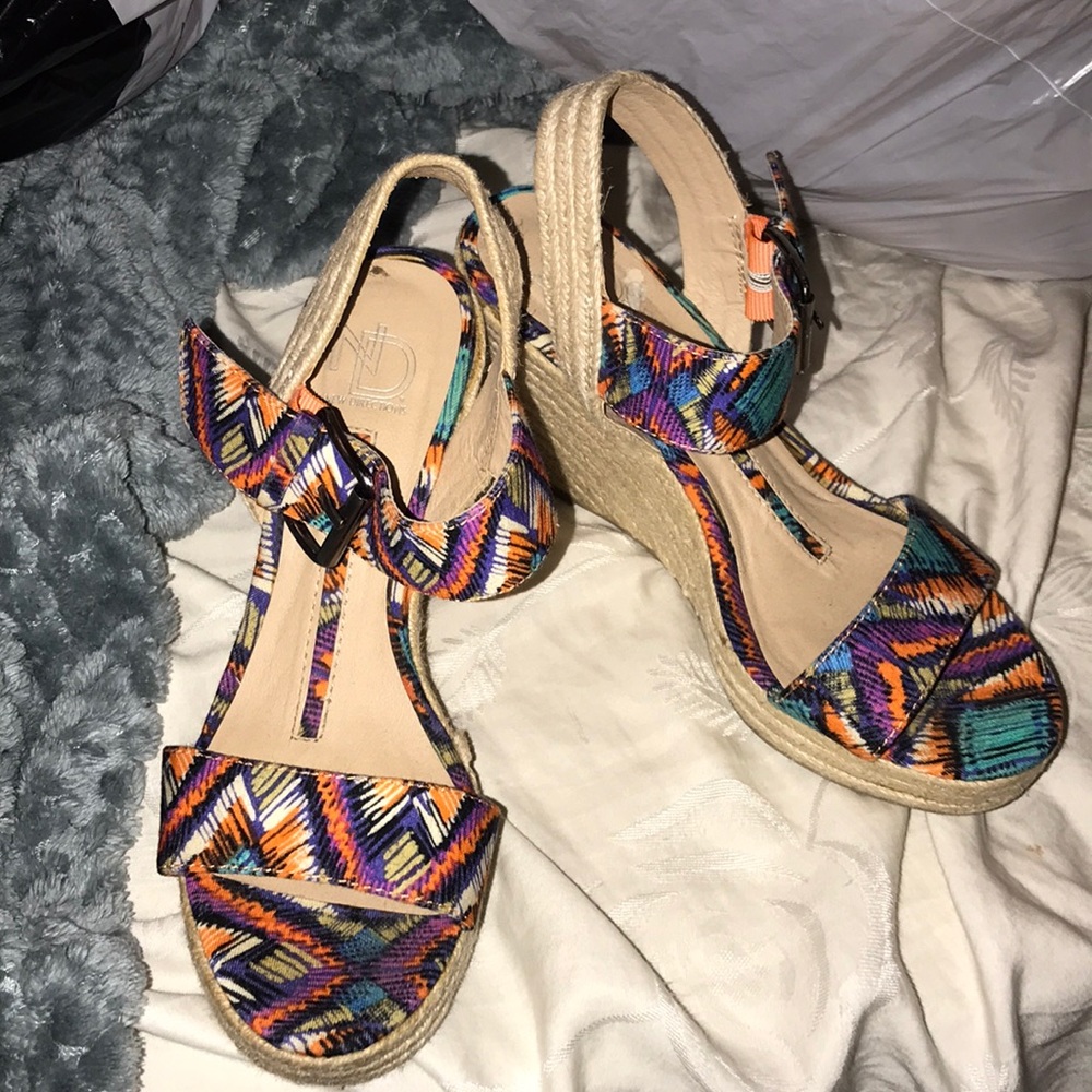 New Directions wedges size 6.5